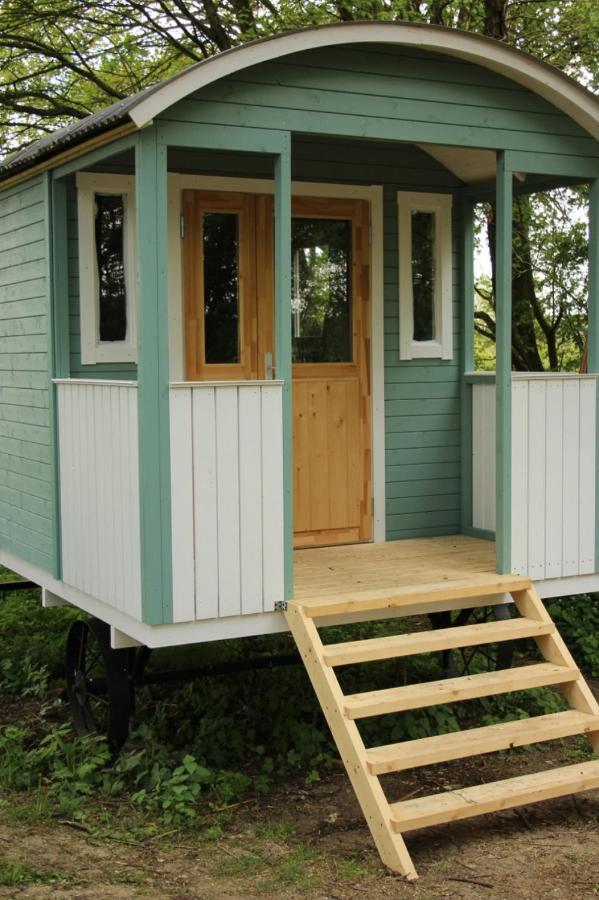 The Kestrel Shepherd Hut, Whitehouse Farm Stowmarket Eksteriør bilde