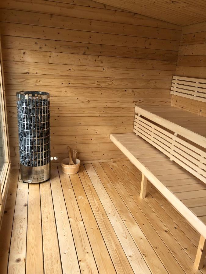 The Kestrel Shepherd Hut, Whitehouse Farm Stowmarket Eksteriør bilde